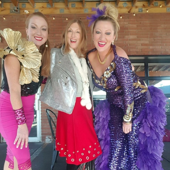 Meet your Posher, Kristen - Picture 7 of 7